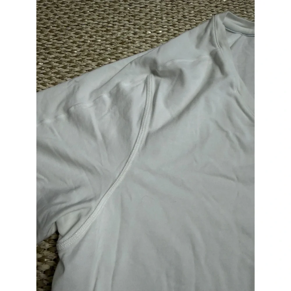 Mack Weldon Mens XL White 18-Hour Jersey V-Neck Short Sleeve Undershirt T-Shirt